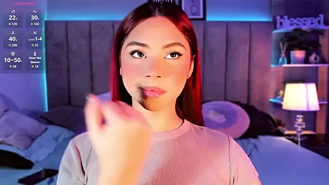 Snapshot of Arianna_Ponce chatting on October 2025 05:59:02 AM Arianna Ponce online show from October 2025 05:59:02 AM