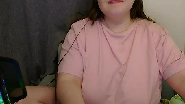 brattyprincessemma online show from February 2026 08:49:01 PM