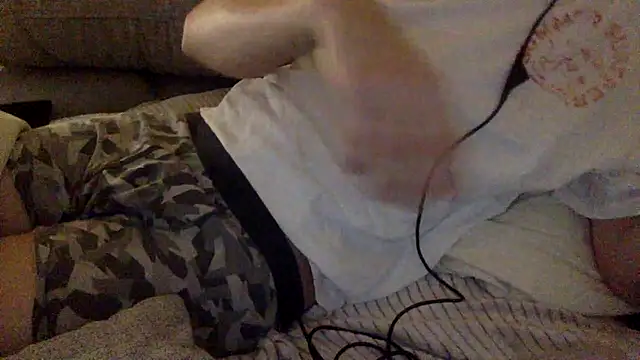 Breezydicksn online show from November 2025 09:25:01 PM