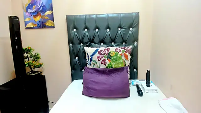 Toxicfantasy4u online show from December 2025 06:07:02 AM