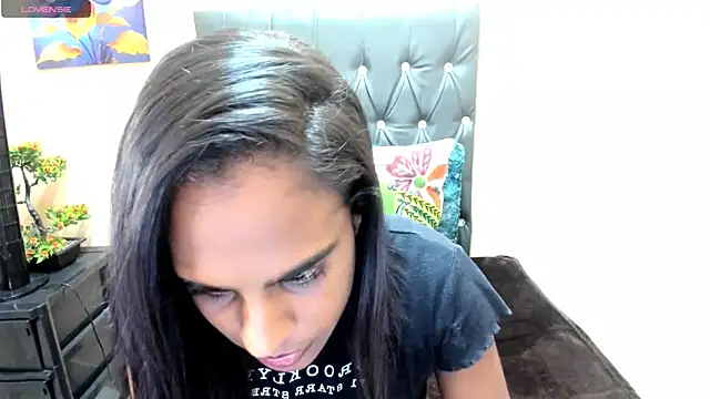 Snapshot of Toxicfantasy4u chatting on May 2026 02:01:02 PM Toxicfantasy4u online show from May 2026 02:01:02 PM