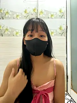 Snapshot of Meowwn chatting on October 2025 05:24:02 PM Meowwn online show from October 2025 05:24:02 PM