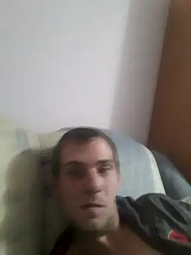 Snapshot of _SteSNekA_23_ chatting on October 2025 11:39:01 PM SteSNekA 23 online show from October 2025 11:39:01 PM