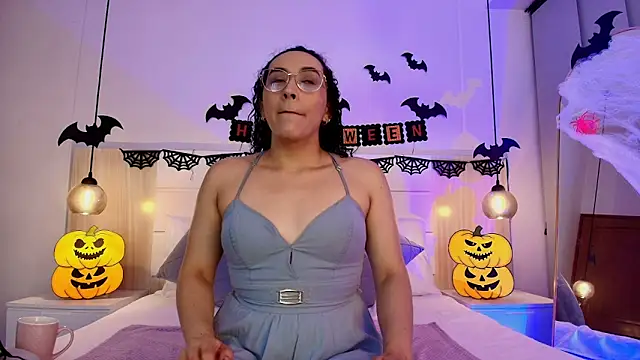 alehia cute online show from October 2025 09:21:02 PM