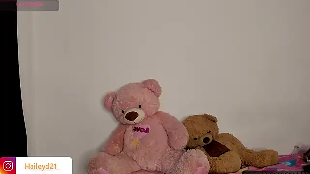 HaileyDuke online show from March 2026 11:44:01 PM