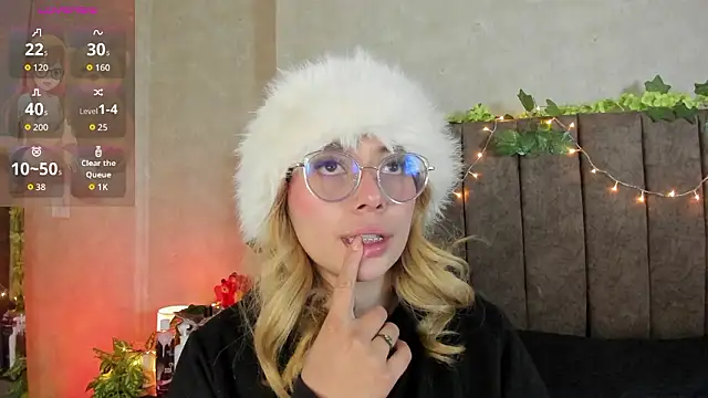 LanaMills  online show from March 2026 05:36:02 AM