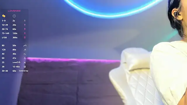 HannahMontgomery online show from February 2026 04:16:01 PM