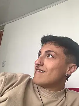 Snapshot of Milan_Bach chatting on March 2026 08:45:02 PM Milan Bach online show from March 2026 08:45:02 PM