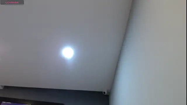 Snapshot of CharlotteCottin chatting on June 2026 11:07:01 AM CharlotteCottin online show from June 2026 11:07:01 AM
