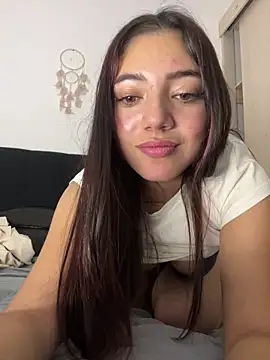 Snapshot of LisaGoddes chatting on October 2025 04:11:01 AM LisaGoddes online show from October 2025 04:11:01 AM