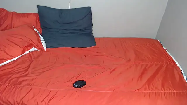 Lunalee online show from October 2025 03:59:02 AM