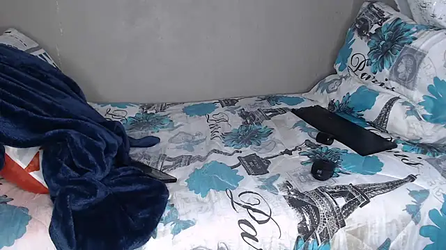 Lunalee online show from March 2026 07:03:02 AM