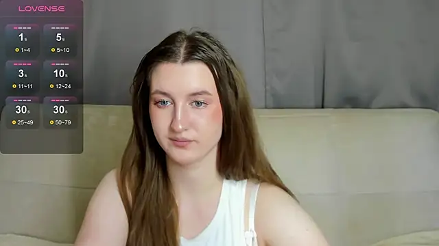 Snapshot of MissFoxy_Ti chatting on October 2025 09:06:02 AM MissFoxy Ti online show from October 2025 09:06:02 AM