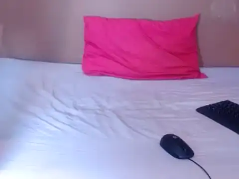 TALLHORNYBEAR online show from September 2025 04:05:02 AM