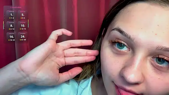 Snapshot of Smoke_mama chatting on October 2025 01:45:02 PM Smoke mama online show from October 2025 01:45:02 PM