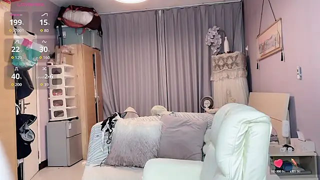 Y2Luvk online show from September 2025 09:49:02 PM