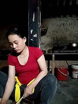 Snapshot of Ruaiuoi chatting on February 2026 10:09:01 PM Ruaiuoi online show from February 2026 10:09:01 PM