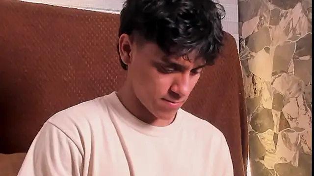 ZYZZ1312 online show from February 2026 03:37:01 AM