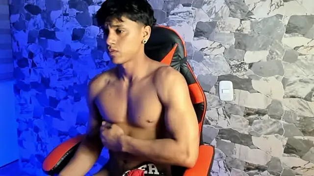 Snapshot of ZYZZ1312 chatting on July 2026 03:33:02 AM ZYZZ1312 online show from July 2026 03:33:02 AM