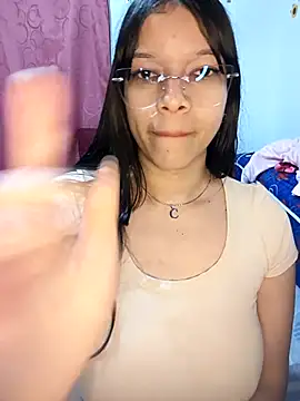 Iwarii online show from February 2026 06:40:02 AM