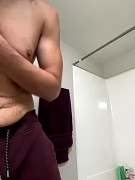 mrredcorn online show from November 2025 12:42:01 PM