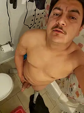 Biglou97 online show from February 2026 11:52:02 PM