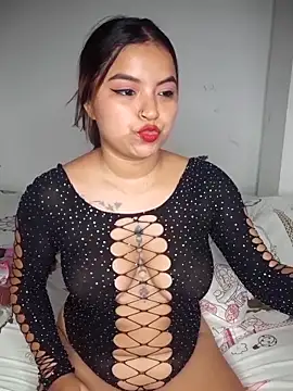 Emily Lit online show from December 2025 05:42:02 PM