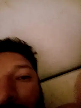 Snapshot of hendy692 chatting on October 2025 12:15:02 PM hendy692 online show from October 2025 12:15:02 PM