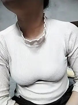 Mie rose online show from February 2026 01:36:02 PM