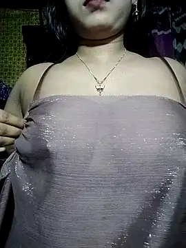 Hot-Hot online show from January 2026 04:09:01 PM