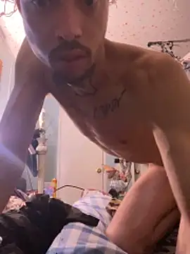 Snapshot of ColDreaMZz93 chatting on April 2026 11:58:01 PM ColDreaMZz93 online show from April 2026 11:58:01 PM