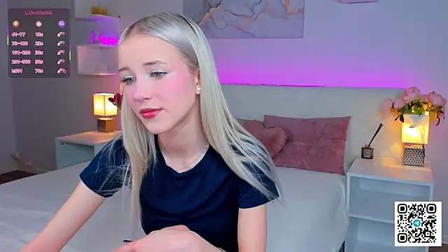 Anellyball online show from December 2025 10:32:02 AM