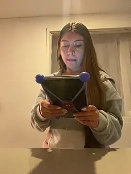 Sara-cooper2 online show from March 2026 01:17:02 PM