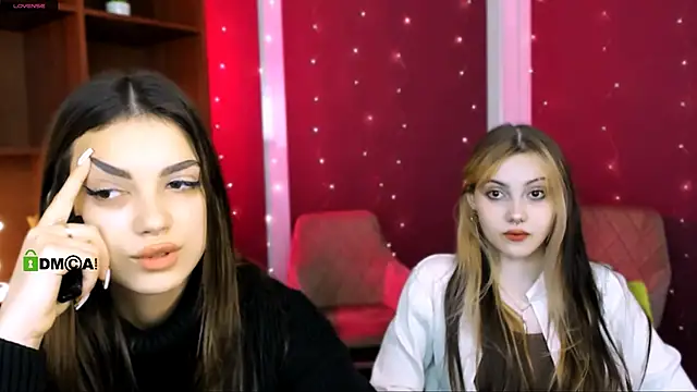 Snapshot of rose_style chatting on December 2025 12:14:01 PM rose style online show from December 2025 12:14:01 PM