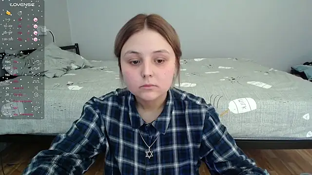 Snapshot of vendymories chatting on January 2026 04:22:02 PM vendymories online show from January 2026 04:22:02 PM