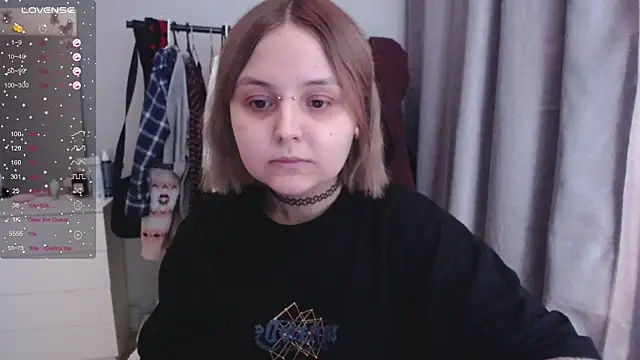 Snapshot of vendymories chatting on February 2026 04:22:01 PM vendymories online show from February 2026 04:22:01 PM