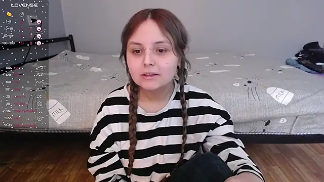 Snapshot of vendymories chatting on February 2026 12:45:02 PM vendymories online show from February 2026 12:45:02 PM