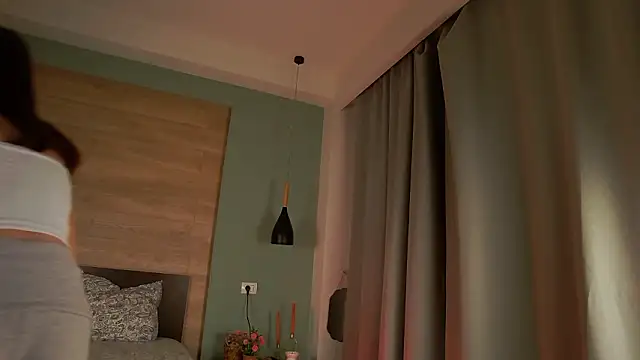 lexira1n online show from March 2026 08:04:02 PM