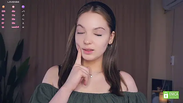 NguyetHankey online show from October 2025 03:09:02 PM