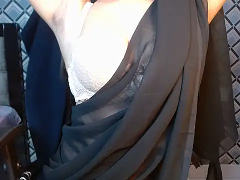 Evahhh4u online show from April 2026 09:01:01 PM