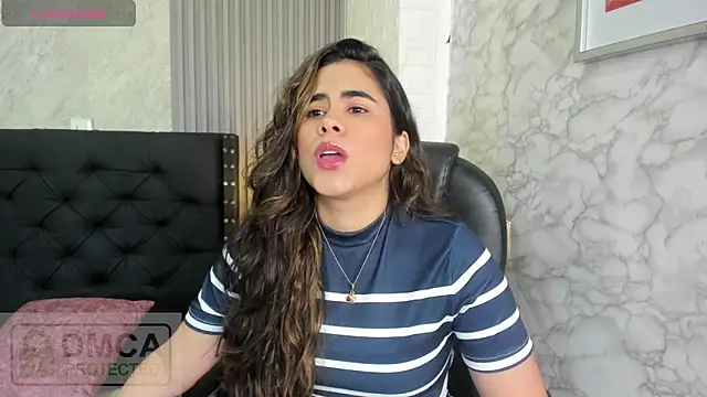 Snapshot of alicy__torres chatting on May 2026 11:14:01 AM alicy torres online show from May 2026 11:14:01 AM