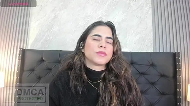 Snapshot of alicy__torres chatting on June 2026 12:10:02 PM alicy torres online show from June 2026 12:10:02 PM