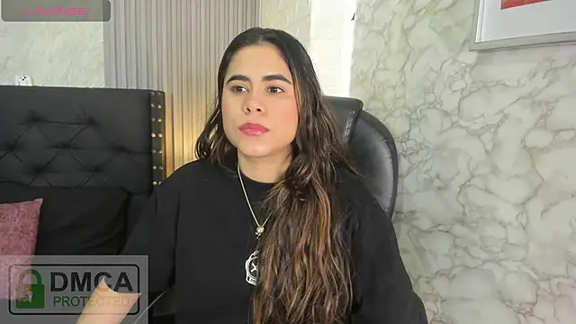 Snapshot of alicy__torres chatting on June 2026 12:22:01 PM alicy torres online show from June 2026 12:22:01 PM
