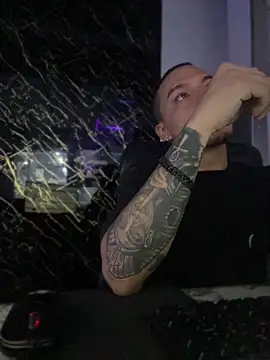 AlphaMasterXxx online show from November 2025 04:12:02 AM