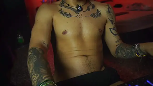 AlphaMasterXxx online show from February 2026 05:47:01 AM