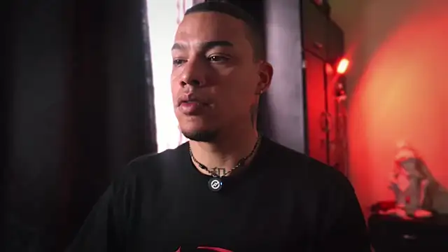 AlphaMasterXxx online show from February 2026 07:09:01 PM