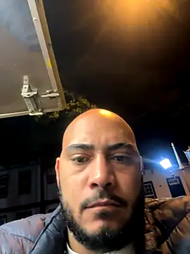 Morenocasado34liberal online show from September 2025 01:11:01 AM