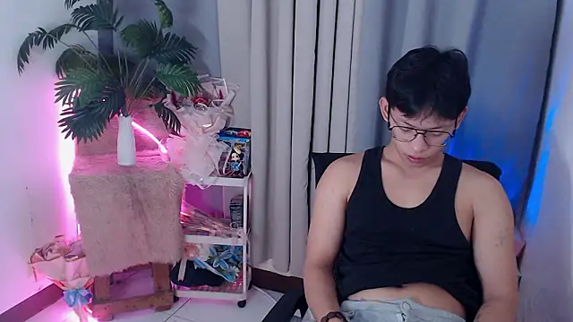 pinkcock froi2305 online show from March 2026 03:01:02 AM