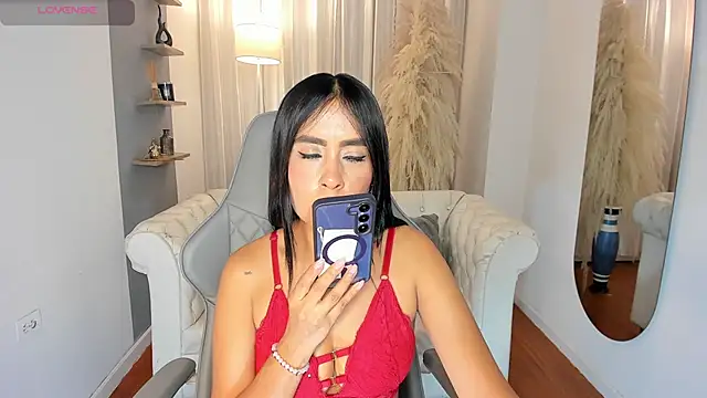 Snapshot of Natalia_Leon8 chatting on September 2025 03:41:02 AM Natalia Leon8 online show from September 2025 03:41:02 AM