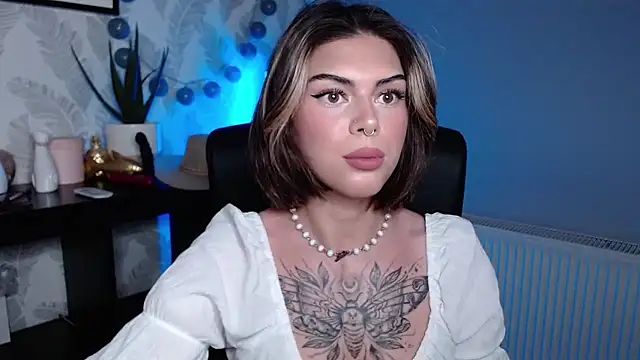 Snapshot of Nova_SIN chatting on January 2026 07:46:02 AM Nova SIN online show from January 2026 07:46:02 AM